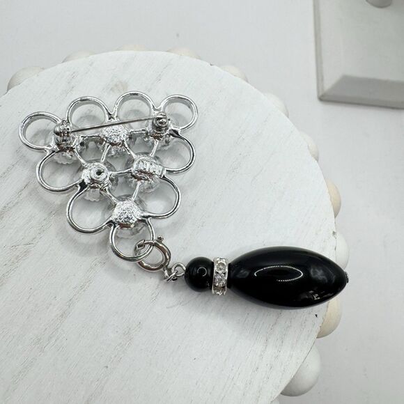 Vtg Sarah Coventry Black Charmer Brooch Dangle Silvertone Detachable Charm - Picture 5 of 9